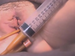 Bladder dissemble w catheter, tampon, fucking herself w vibe (MV teaser)